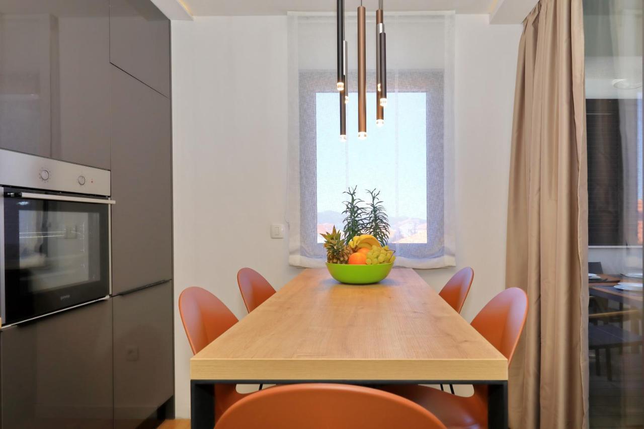 Penthouse Diem - Private Pool With Sea View Zadar Exterior photo